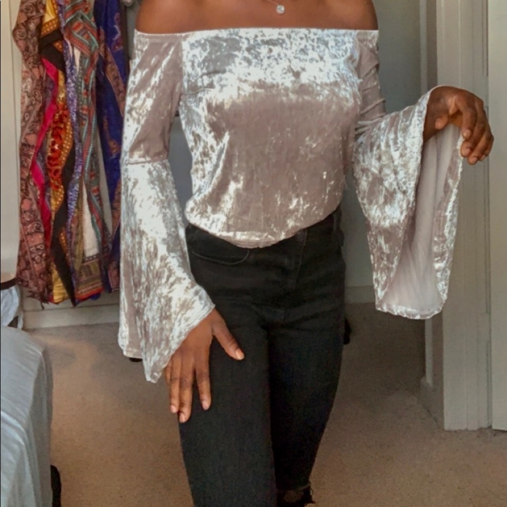 Off shoulder Top